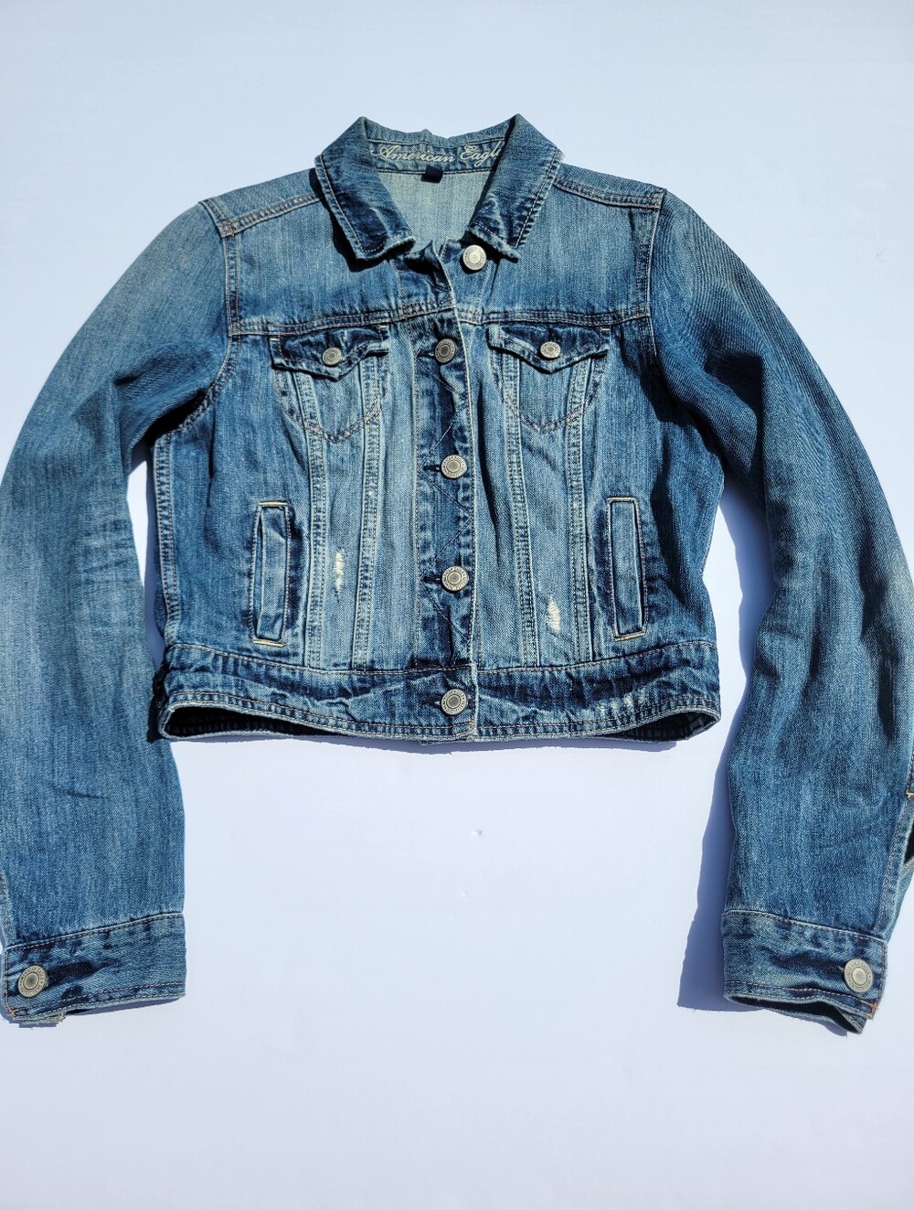 AE American Eagle Cropped Denim Jacket Distressed Medium Wash Women Size Medium